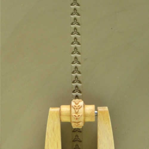 MKM MRS-007 Mini Roller 0.5cm - Celtic Triangle