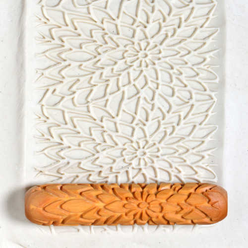 MKM BHR-052 Big Hand Roller - Chrysanthemum