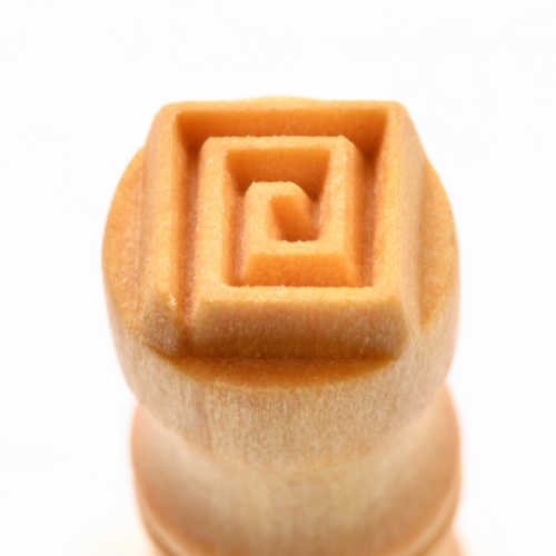 MKM SCS-117 Small Round Stamp - Square Spiral