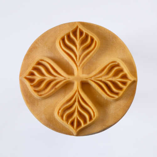 MKM SCXL-025 Extra Large Round Stamp - Four Leaves