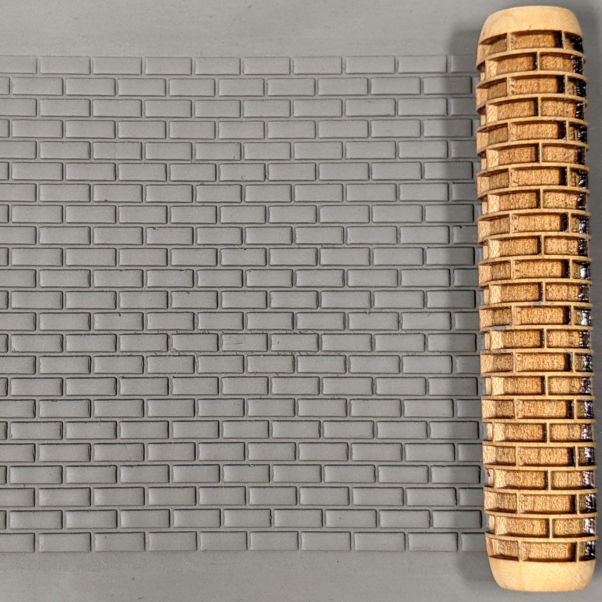 Socwell SD2061 Hand Roller - Brick Wall