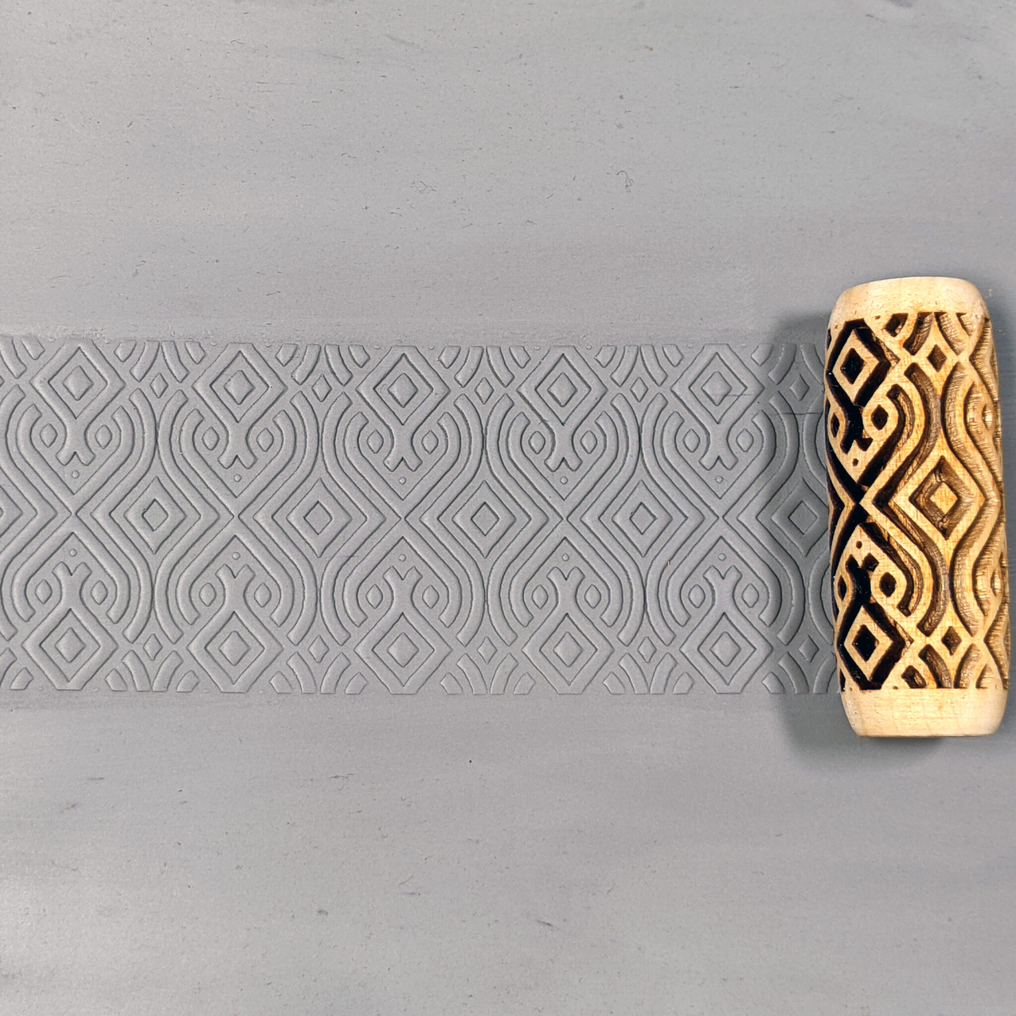 Socwell SD2246 Hand Roller - Baghdad Vertical